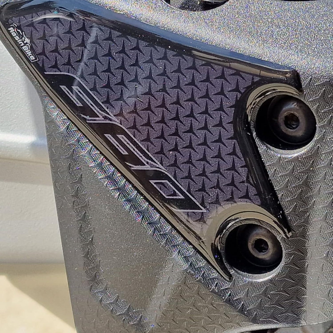 Resin Bike Aufkleber für Motorrad Kompatibel mit Aprilia Tuareg 660 2022. Einstiegsleistenschutz vor