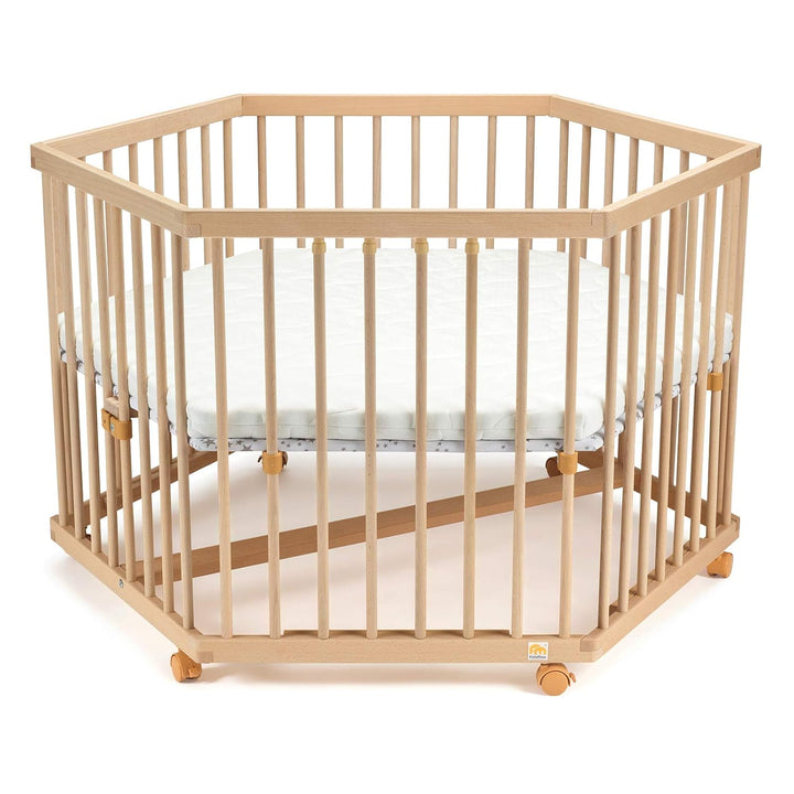 FabiMax Baby Laufgitter 6-eck, stufenlos höhenverstellbar, mit Schlupfsprossen, Laufstall aus massiv