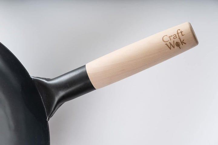 Craft Wok Black13 Wok aus vorgebranntem, handgehämmertem Karbonstahl, mit Holz- und Stahlgriff (33 c
