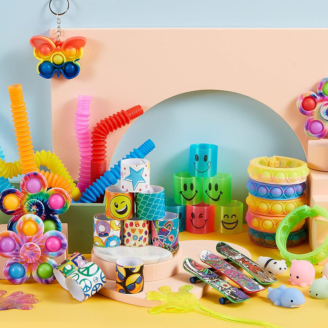 JOYIN 60 Stücke Kindergeburtstag Mitgebsel Set, Popular Fidget, Partyspielzeuge, Goodie Bags Fillers