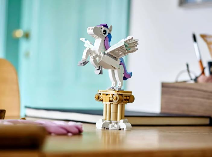 LEGO Creator Mythisches Pegaso, 3-in-1-Set zum Bauen, Spiele für Kinder, Mädchen, Jungen und Mädchen