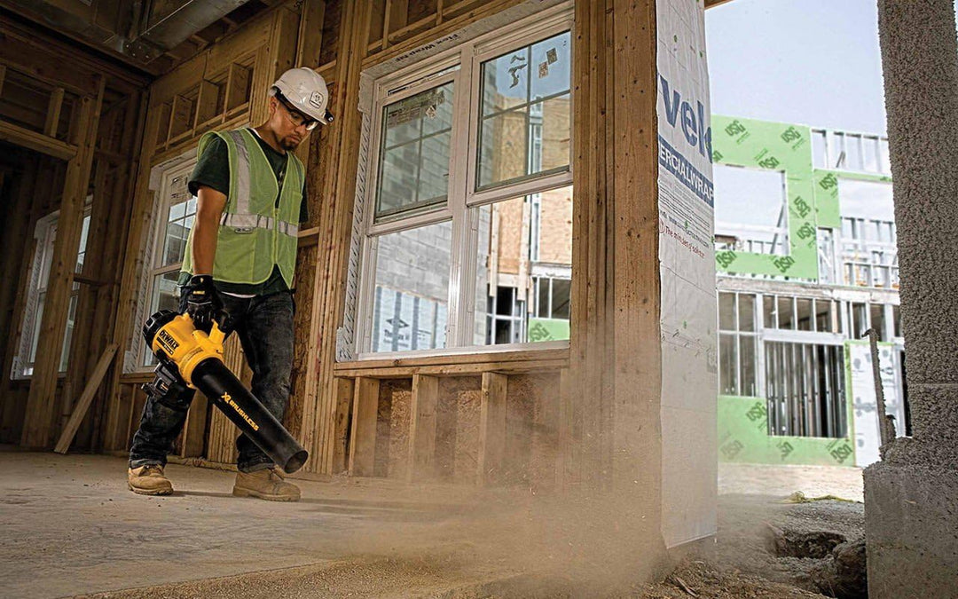 Dewalt Akk-Gebläse/Laubbläser (18 V, 5.0 Ah bürstenlos, 145 km/h Luftgeschwindigkeit, geräuscharmes