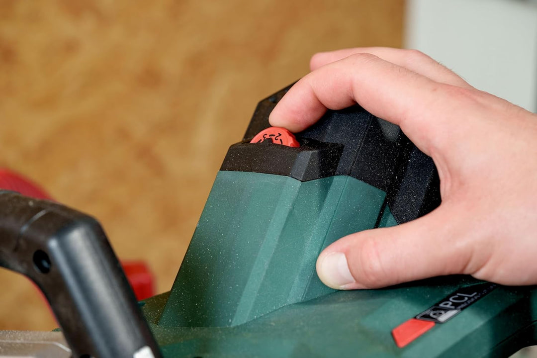 metabo Kappsäge KGSV 254 MC - 1450 W, 254 mm Sägeblatt - Mit Zugfunktion, LED-Schnittlinie, variable