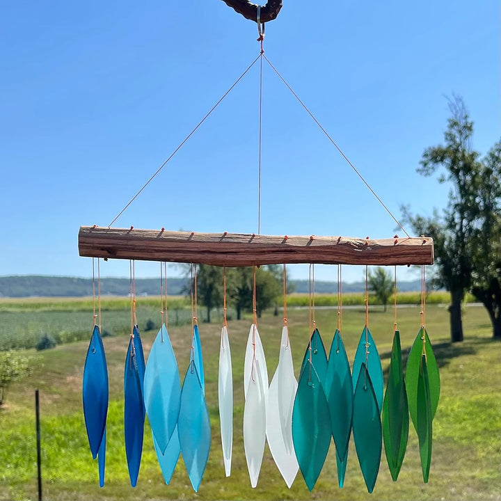 Blue Handworks Windspiel aus Glas und Treibholz, handgestrahltes Glas und Fundholz, handgefertigt, K