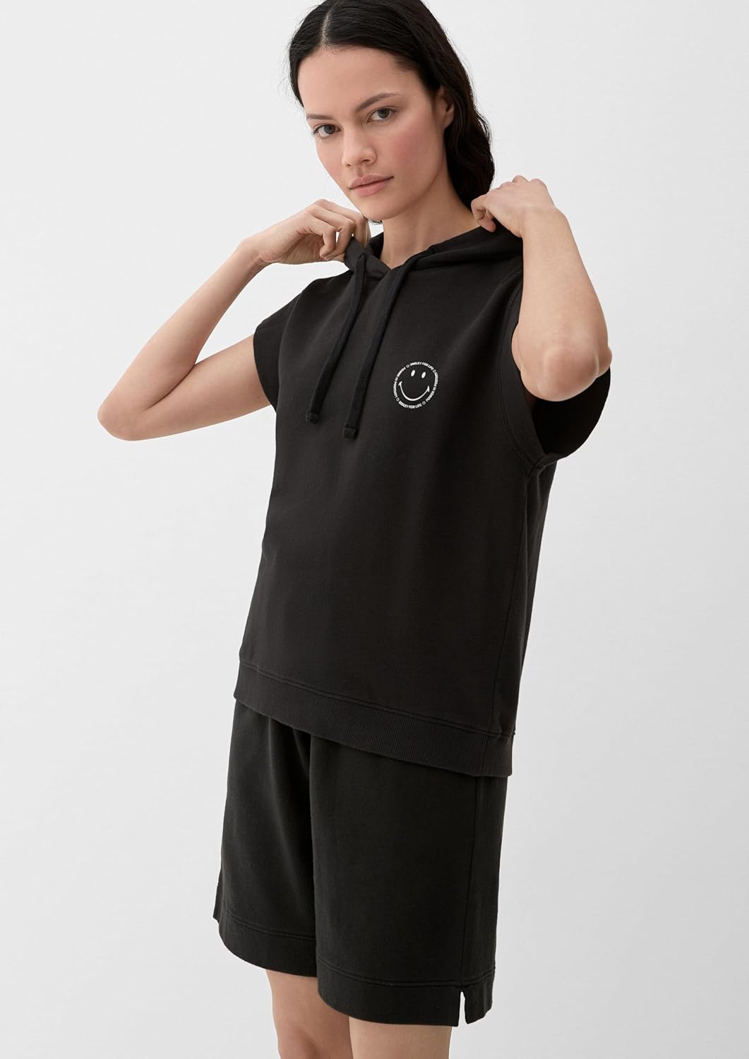 s.Oliver Kurzarm-Sweatshirt mit Smiley®-Print, Schwarz