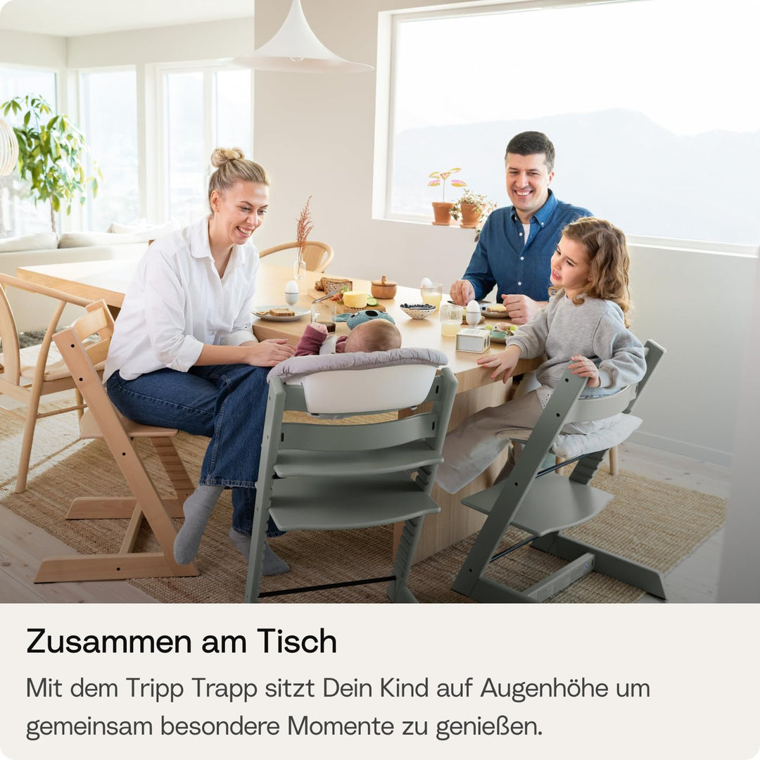Tripp Trapp Stuhl von Stokke, Warm Brown - Verstellbarer, anpassbarer Stuhl für Kleinkinder, Kinder