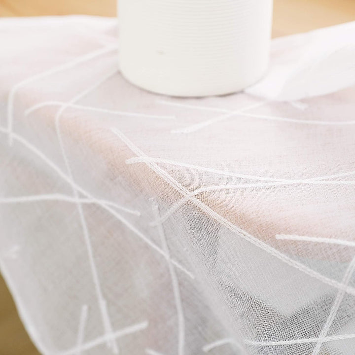 Deconovo Voile Vorhang Leinenoptik Ösenvorhang Transparent Dekoschal mit Stickerei Linie, 245x140 cm