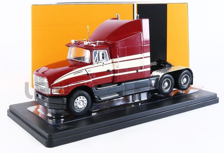 Ixo Ford Aeromax Zugmaschine 1990 dunkelrot beige Modellauto 1:43 Models