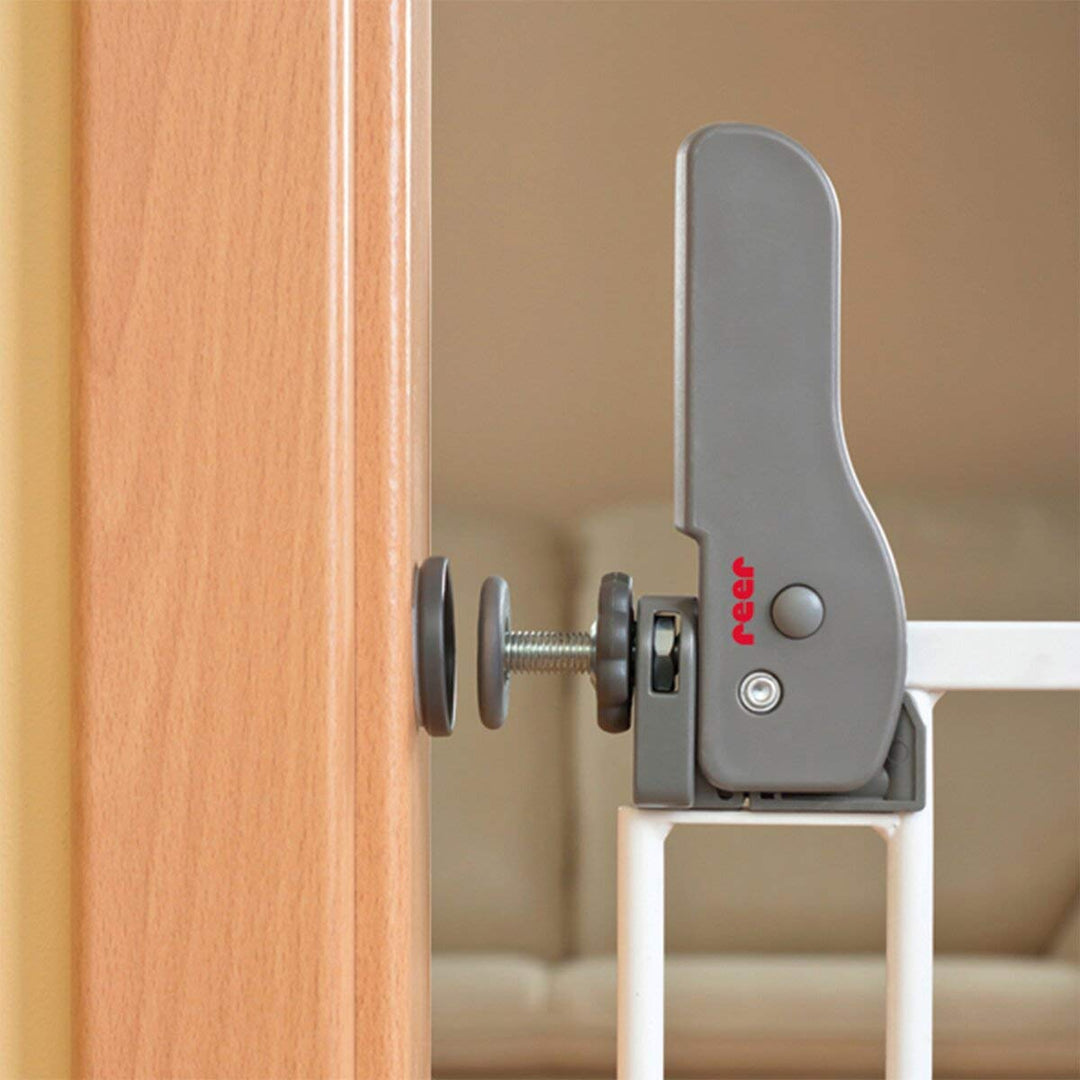 reer Türgitter und Treppengitter Advanced zum Schrauben, stabiler Halt, Durchgangsbreite 75-110cm