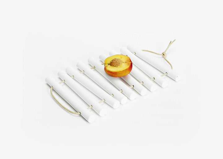 Little Big Trivet - Untersetzer | Alissia Melka-Teichroew | Weiss