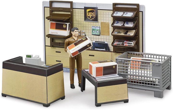 bruder 62250 - Bworld UPS Paketshop mit Tresen, Kasse, Paketwaage, Gitterbox, Pakete, Mitarbeiter &amp;