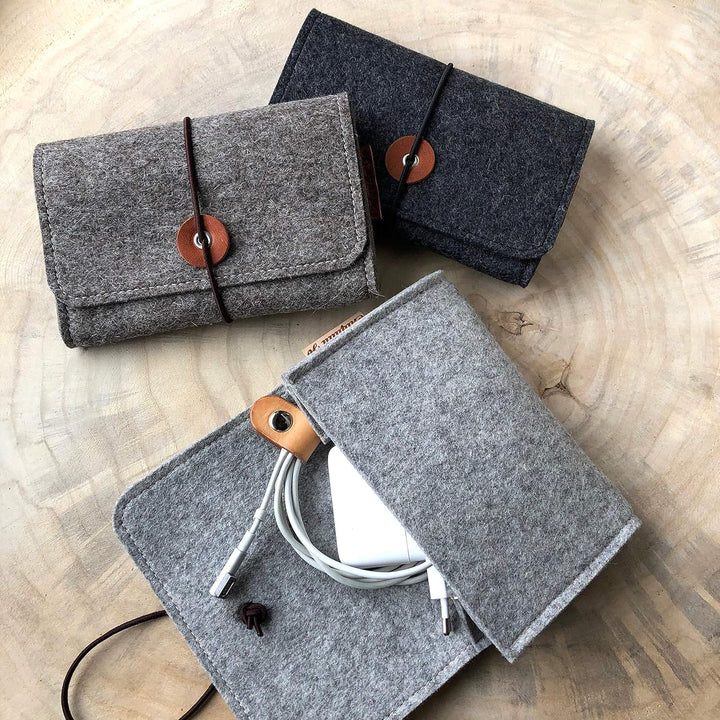 Kabeltasche aus Wollfilz, Tasche für Notebookzubehör | Für Ladekabel, Maus.. | PERSONALISIERT | Farb