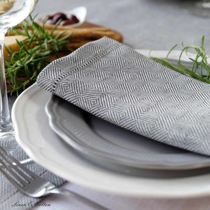 Linen &amp; Cotton Qualität 4 x Stoffservietten Servietten Stoff Leinenservietten Scandi mit Hohlsaum -1