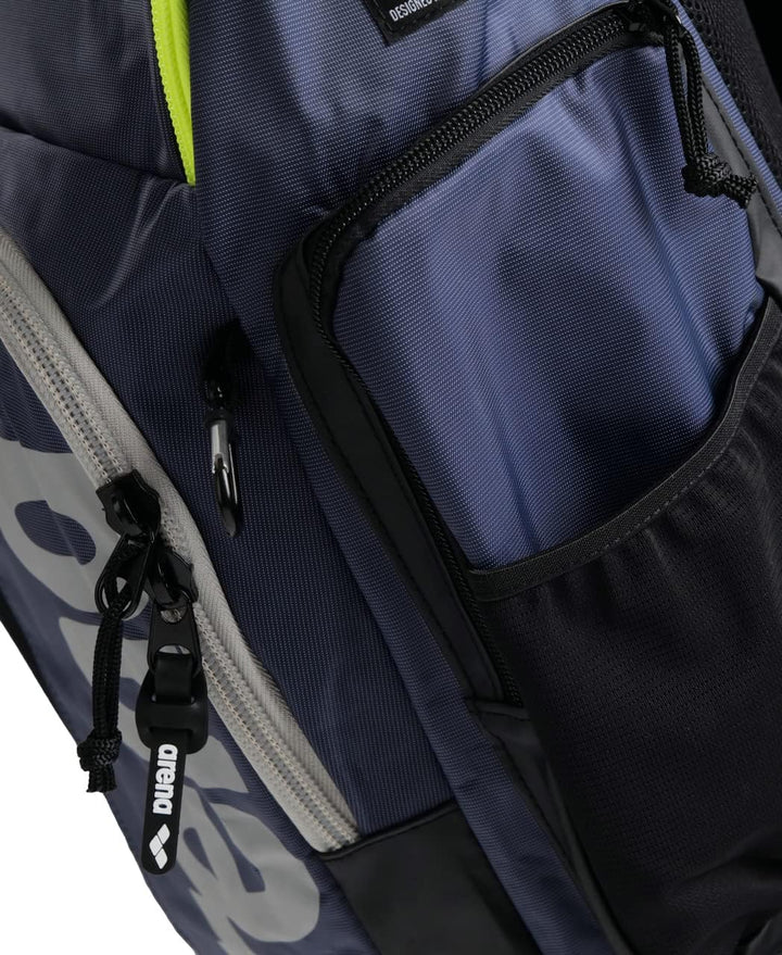 arena Spiky III Schwimm Rucksack 45, Freizeit- und Sportrucksack aus Wasserabweisendem Material, Gep