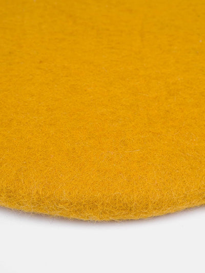 myfelt Flache Filz Sitzauflage, Filz Stuhlauflage - Klara - rund, Ø 36 cm, Senfgelb, Senfgelb
