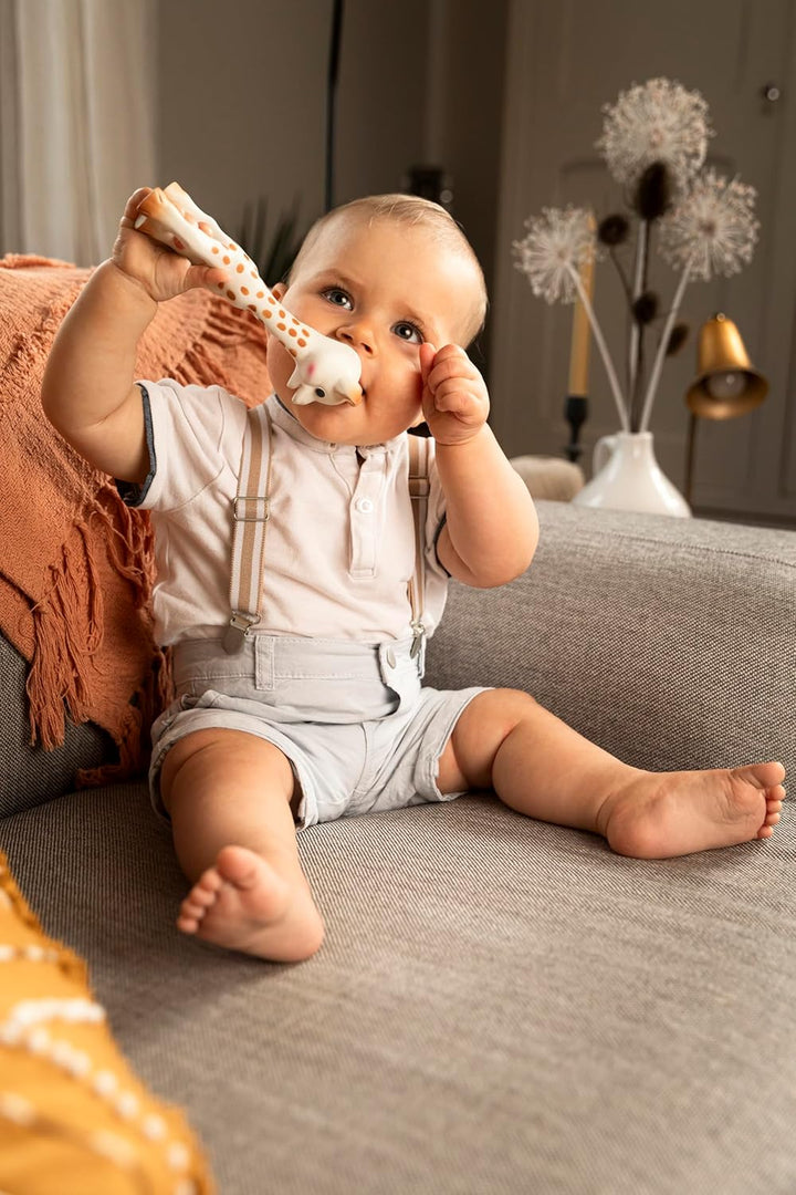 Sophie die Giraffe im Geschenkkarton