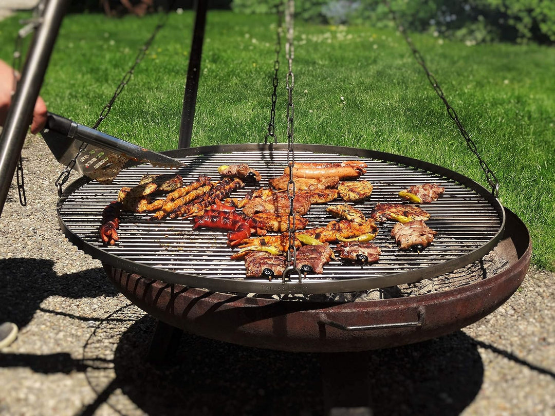 Grillrost RUND - 50cm aus Edelstahl - Handwerksprodukt - Made in Germany mit 3 Aufhängeösen Ø 50 cm,