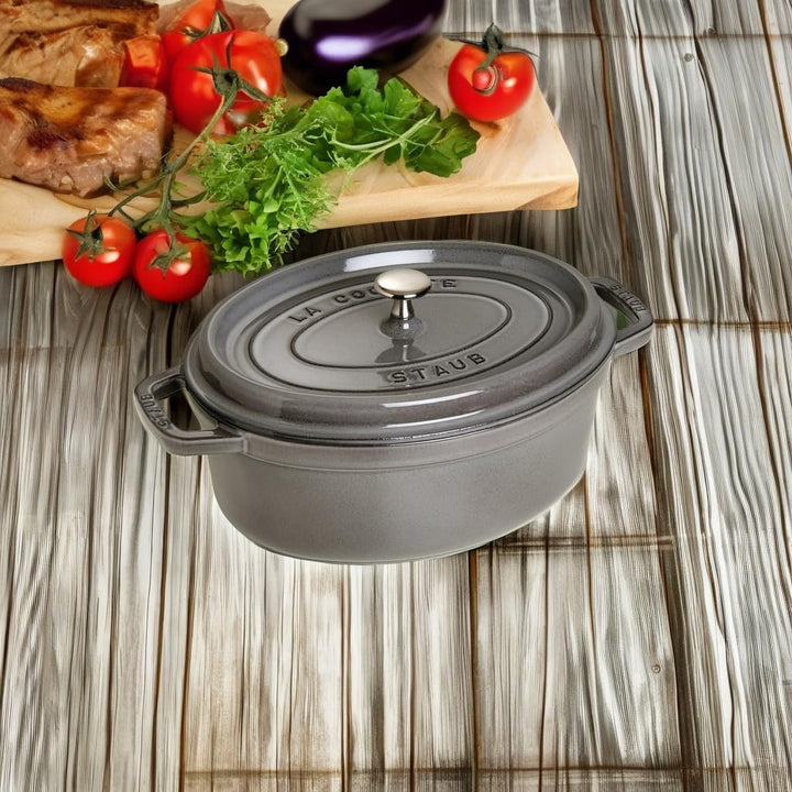 STAUB Gusseisen Bräter/Cocotte, Oval 27 cm, 3,2 L, Aromaregen Funktion, Für alle Herdarten geeignet,
