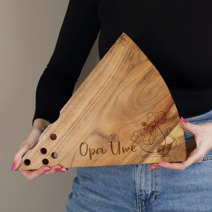 Herz & Heim® Käsebrett mit Gravur/Holz-Servierplatte für Käsespezialitäten (Maus), Maus