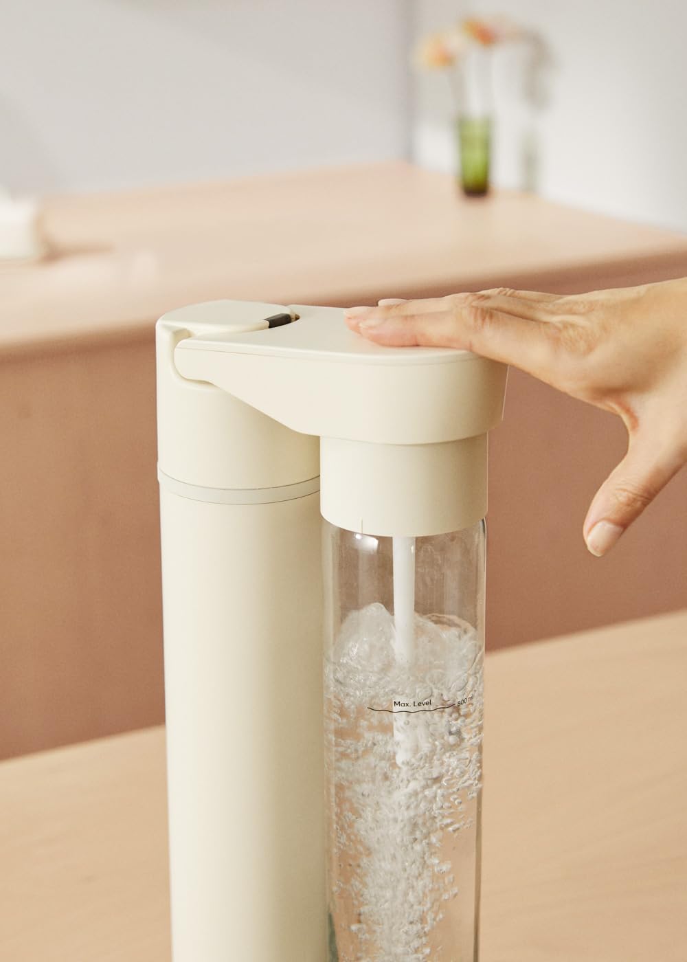 CREATE/SODA MAKER STUDIO/Wassersprudler 1L Cremeweiss/Keine CO2-Flaschen enthalten, kohlensäurehalti
