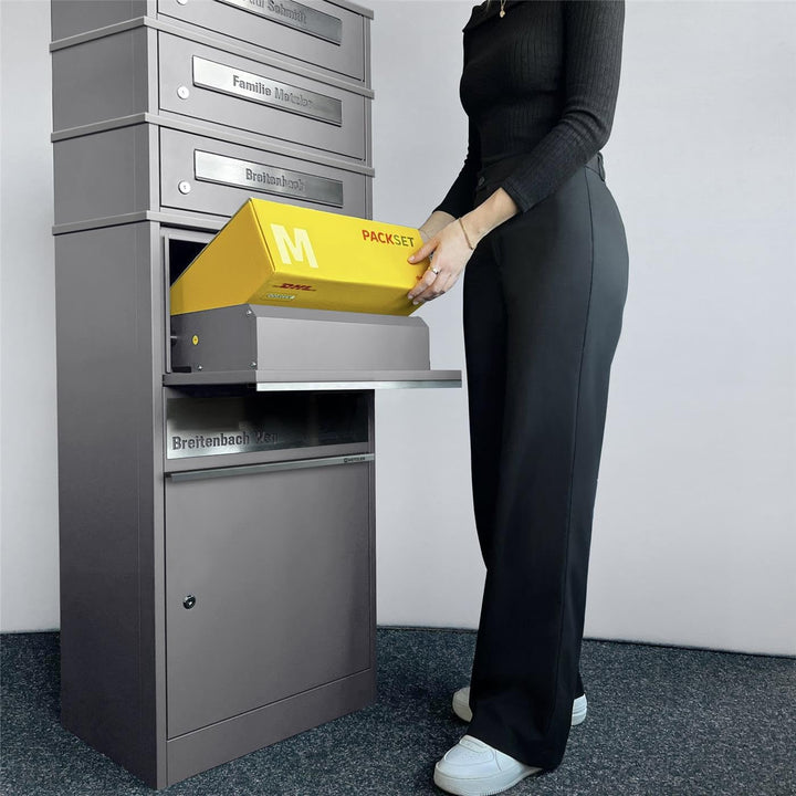 Metzler Paketbox mit 3 Briefkästen – 3er Briefkasten mit Paketfach & Namensgravur, Personalisierte B