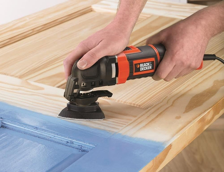 Black+Decker Multifunktionsgerät MT300KA zum Schneiden, Schleifen, Entfernen, Schaben – Mit Adapter
