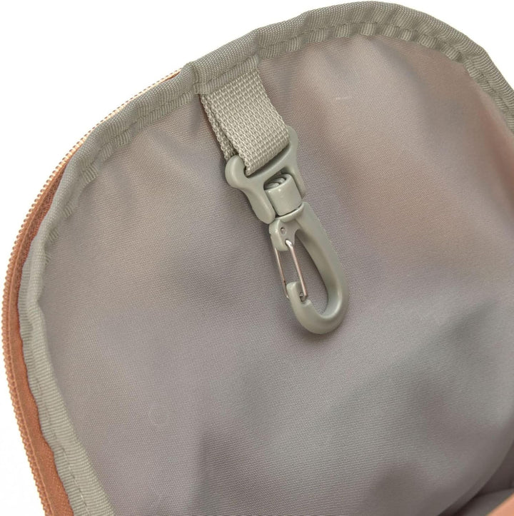 LÄSSIG Kinderrucksack mit Brustgurt Kindergartentasche Kindergartenrucksack 27 cm, 6,5 Liter, 3 Jahr