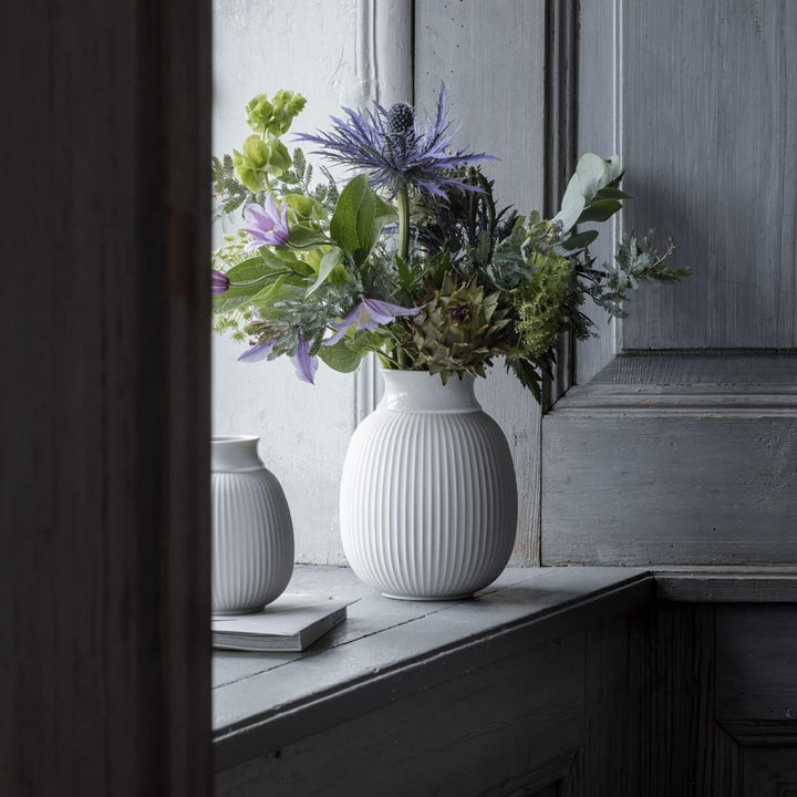 Lyngby Porcelæn Vase H12.5 cm Curve Klassische Rillen organische Formen, Weiss 9,50x9,50x12 cm Weiss