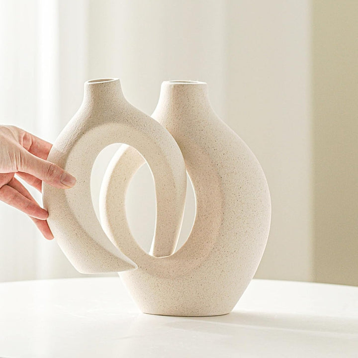 Levvohd Weisse hohle Keramikvase, 2er-Set, runde moderne Vase für nordische minimalistische Stildeko