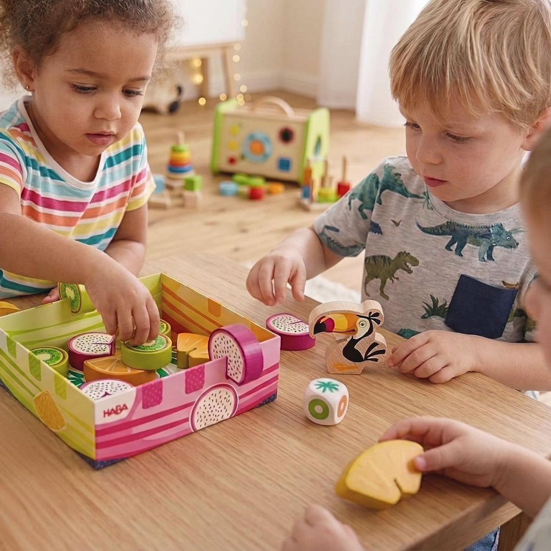 HABA Obstgarten Tropical – Tropisches Sammelspiel für Kinder ab 3 Jahren – Familienspiel rund um Frü