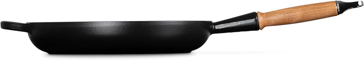 Le Creuset Signature gusseiserne Bratpfanne mit Holzgriff 24 cm Schwarz matt, 20258240000422 Schwarz