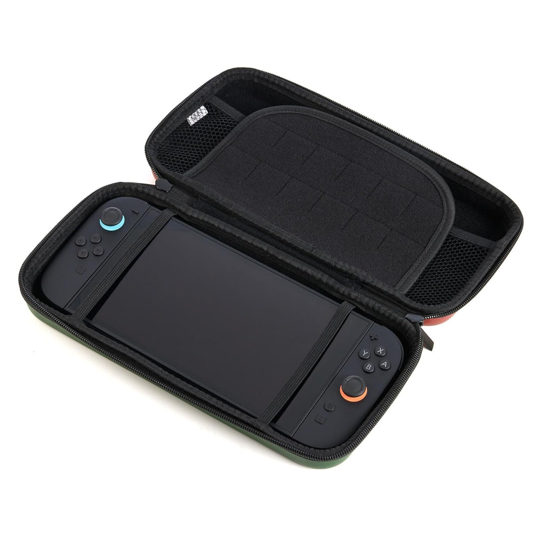 Numskull Offizielles Wicked Trageetui für Switch und Switch 2 – Elphaba & Glinda Design – Hartschale