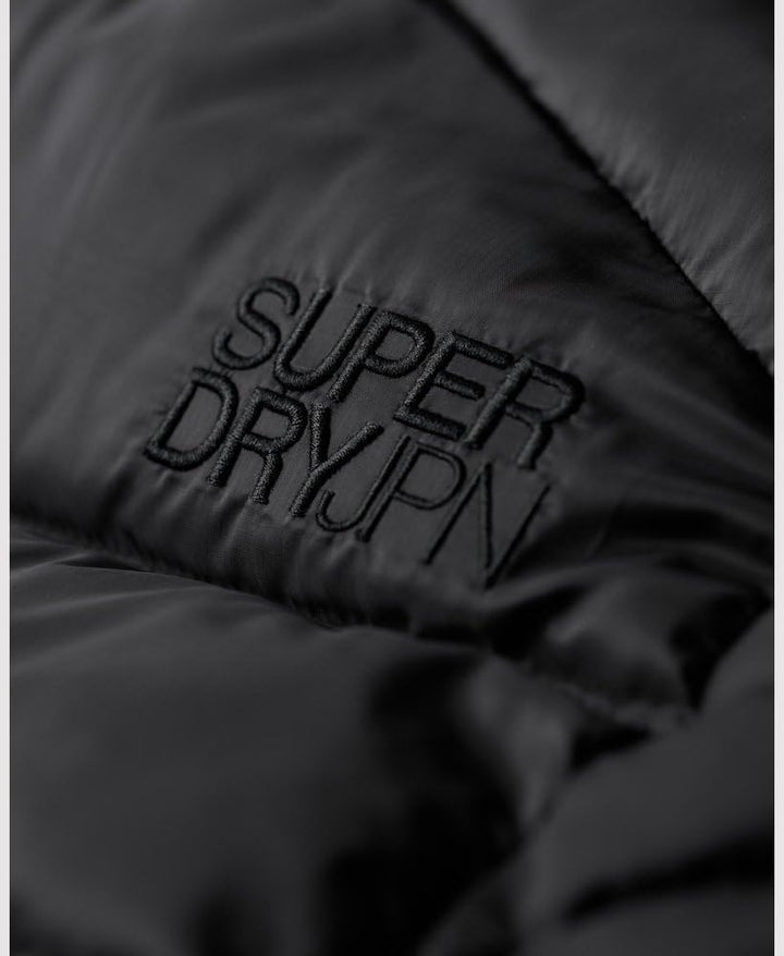 Superdry Damen Kapuzenjacke mit Fuji-polsterung Jacke, Schwarz