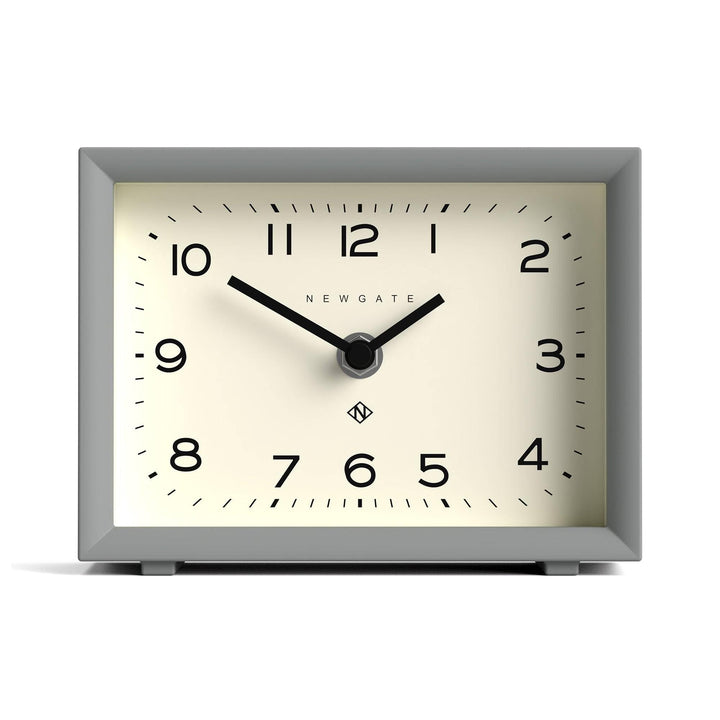 NEWGATE® 'Henry' Kaminuhr - Moderne rechteckige LED-Uhr in Grau, ideal für Schreibtische, Tische, Re