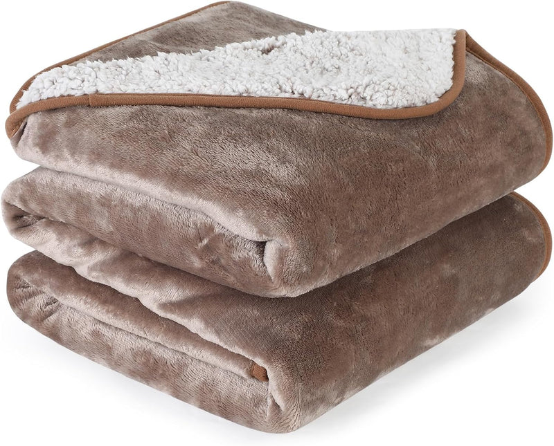 PETTOM Hundedecke Wasserdicht, Hundedecke Flauschig aus Sherpa Fleece, Hunde Decke Sofaschutz, Katze