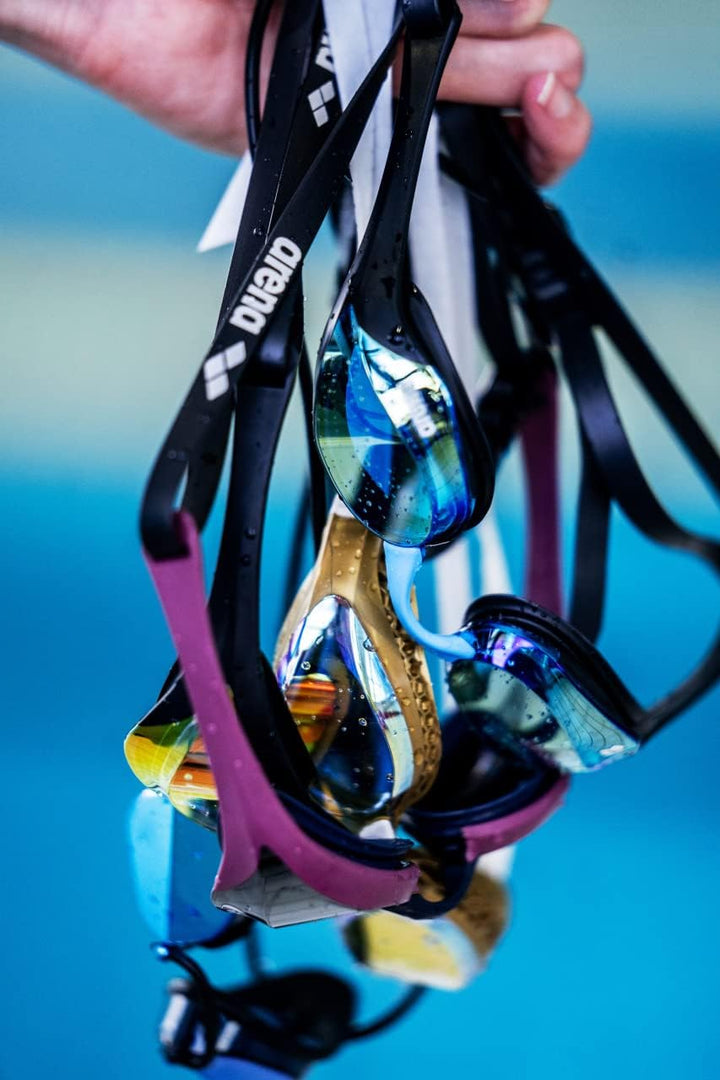 ARENA Unisex Cobra Ultra Swipe Schwimmbrillen (1er Pack) Einheitsgrösse CLEAR-SHARK-GREY, Einheitsgr