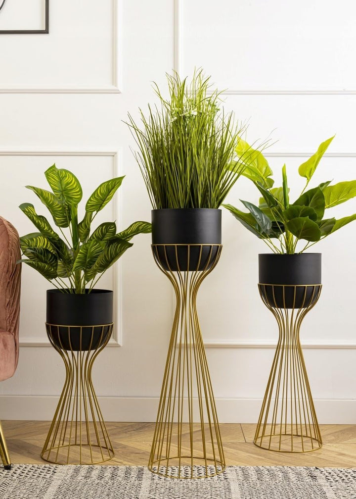 Moderne Blumenständer Metall 46 cm Hoch mit Schwarz Blumentopf Rund 18 cm Ø auf Robuste Gold Ständer