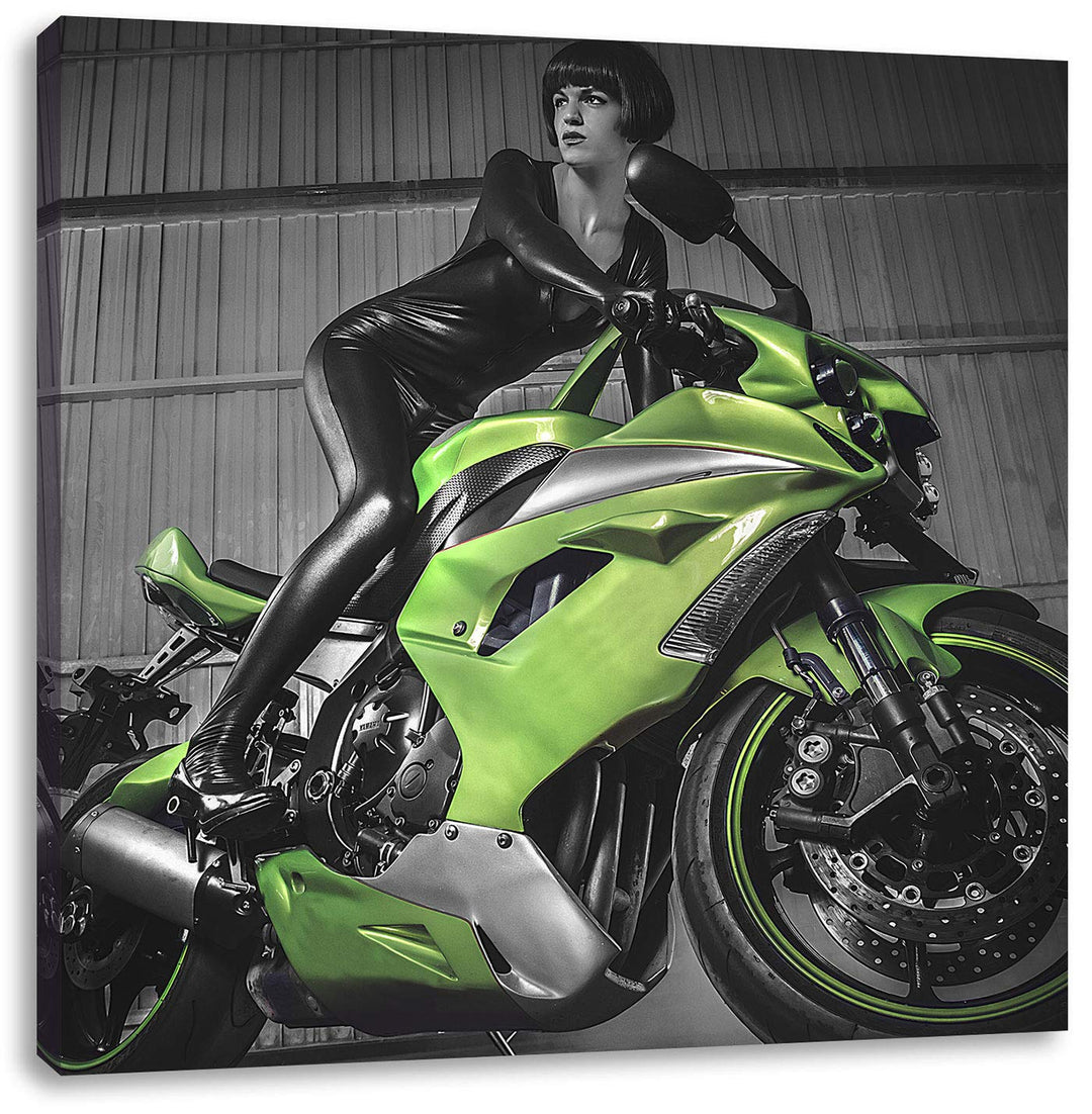 Pixxprint Bike mit Model 70x70cm Leinwandbild Wandbild Kunstdruck, 70x70