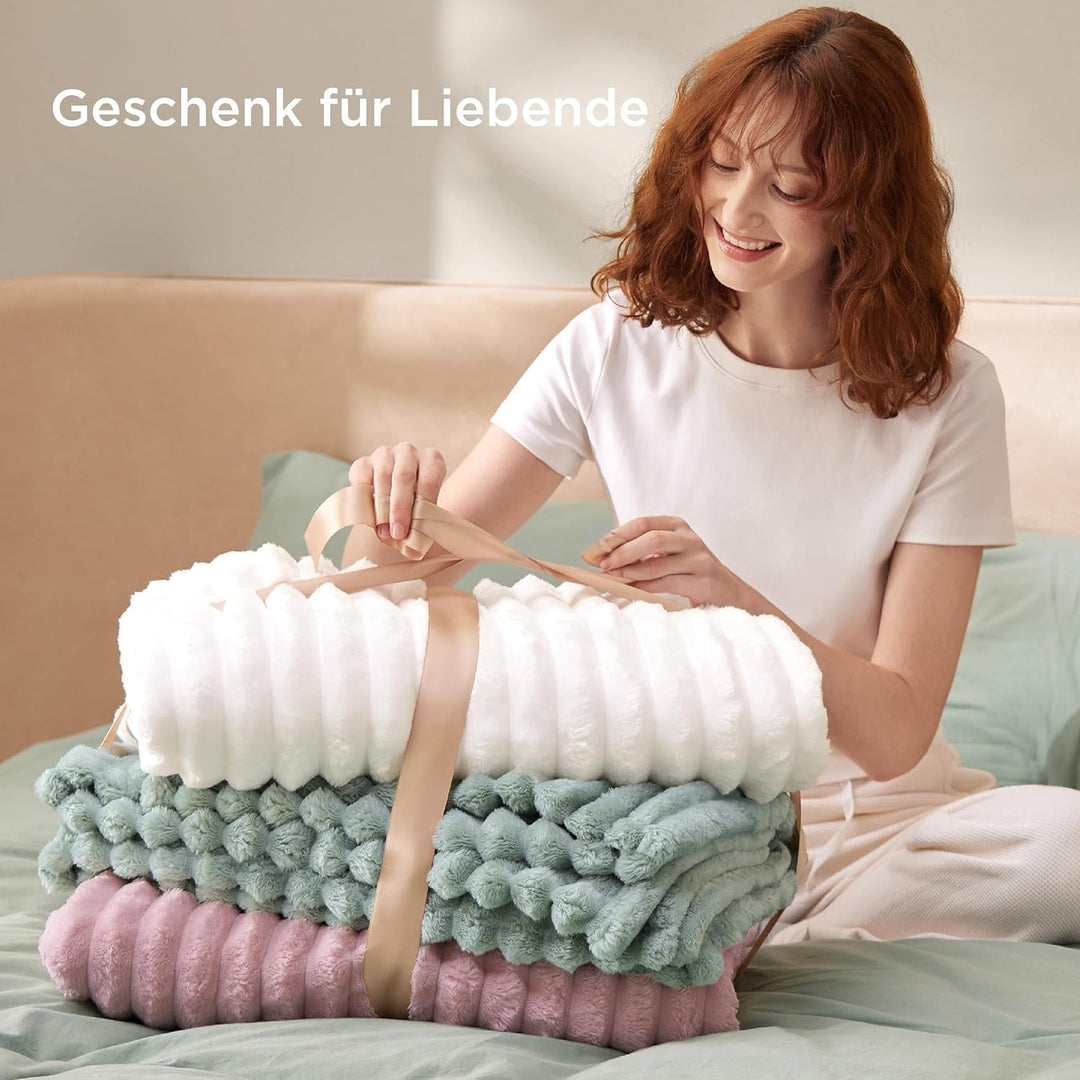 Bedsure Kuscheldecke Flauschig Decke Fleecedecke – Weiche Warme Grobe Korddecke Gemütlicher Überwurf