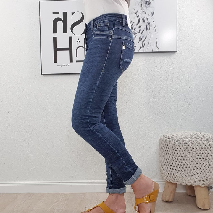Jewelly Stretch Jeans| im Baggy Boyfriend Schnitt| Damen Hose mit dekorativer Knopfleiste| Perfekter