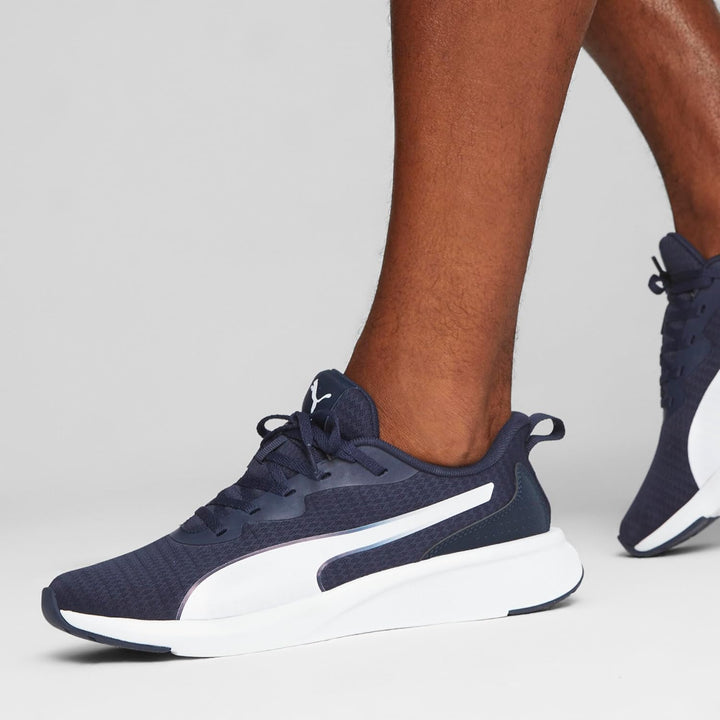 PUMA Unisex Flyer Lite LaufschuheStrassen-Laufschuh 42.5 EU Puma Navy Puma White, 42.5 EU Puma Navy