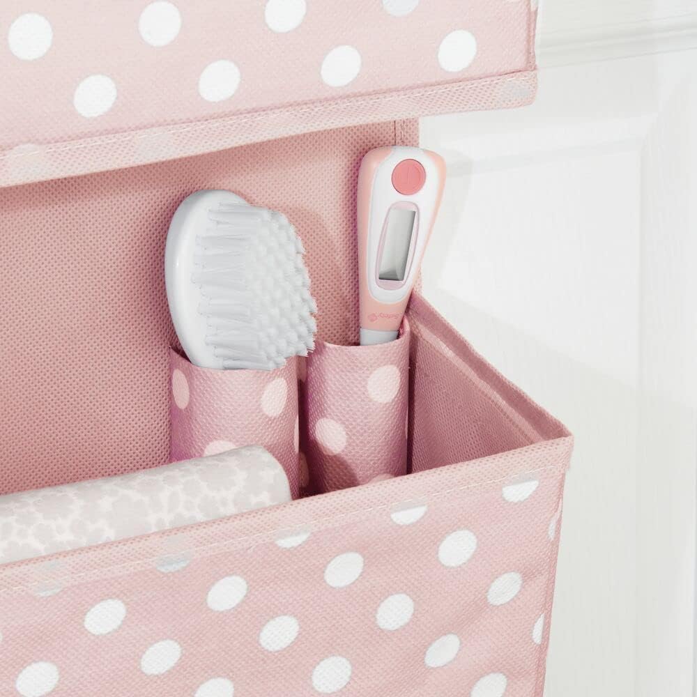 mDesign Hängeaufbewahrung mit DREI Taschen – Kinderzimmer Aufbewahrung aus Polypropylen für Kindersc