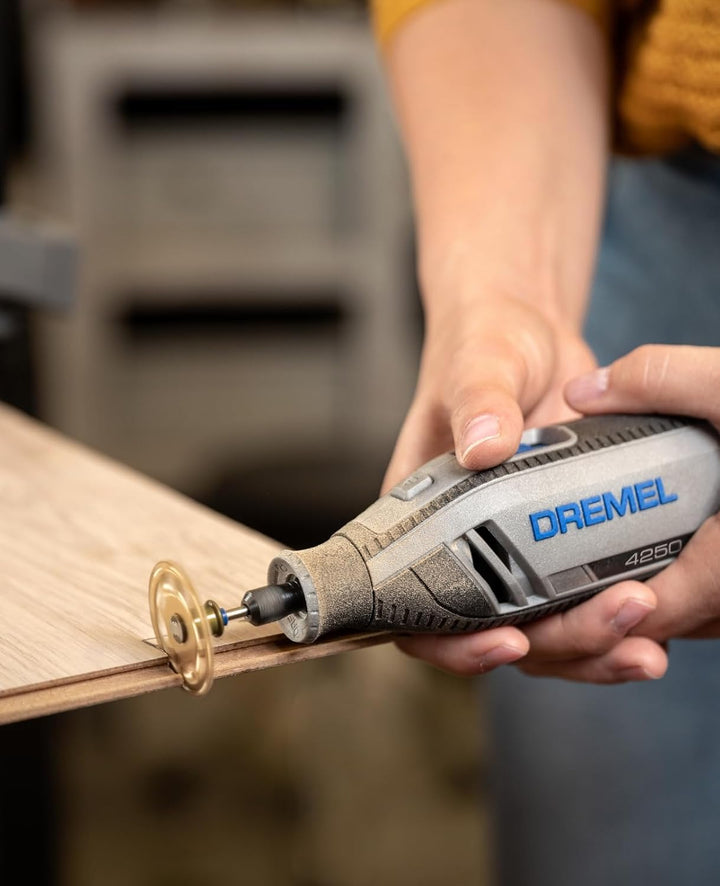 Dremel 4250 Drehwerkzeug 175W Multitool Kit mit 3 Aufsätzen 45 Zubehörteile 175W Motor mit elektroni