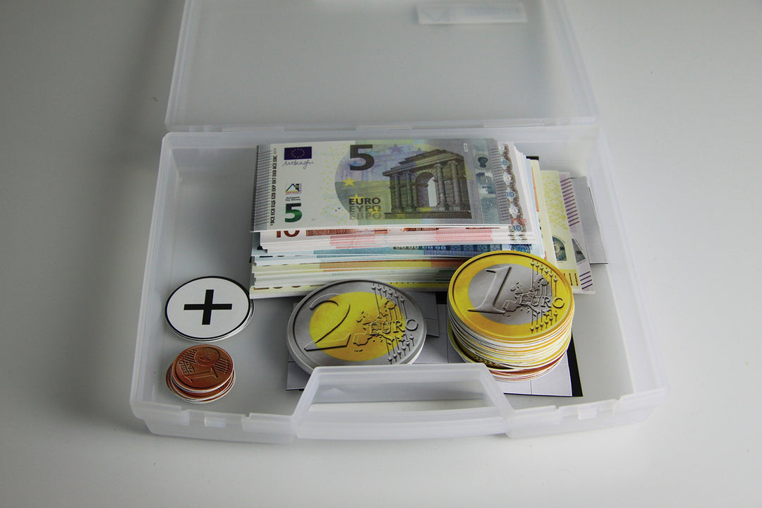 Euro - Rechengeld, magn. 37 Scheine / 57 Münzen / 6 Rechenzeichen im Koffer