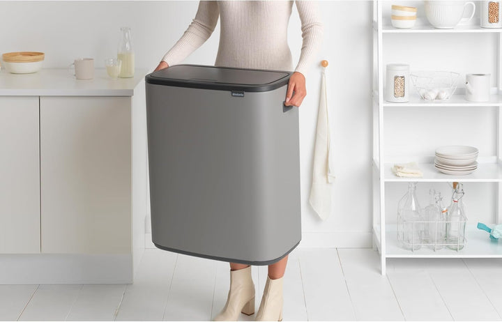 Brabantia 223129 Bo Touch Abfalleimer, mit 1 x 60-Liter-Inneneimer (Mineralbeton-Grau), Abfall- / Re