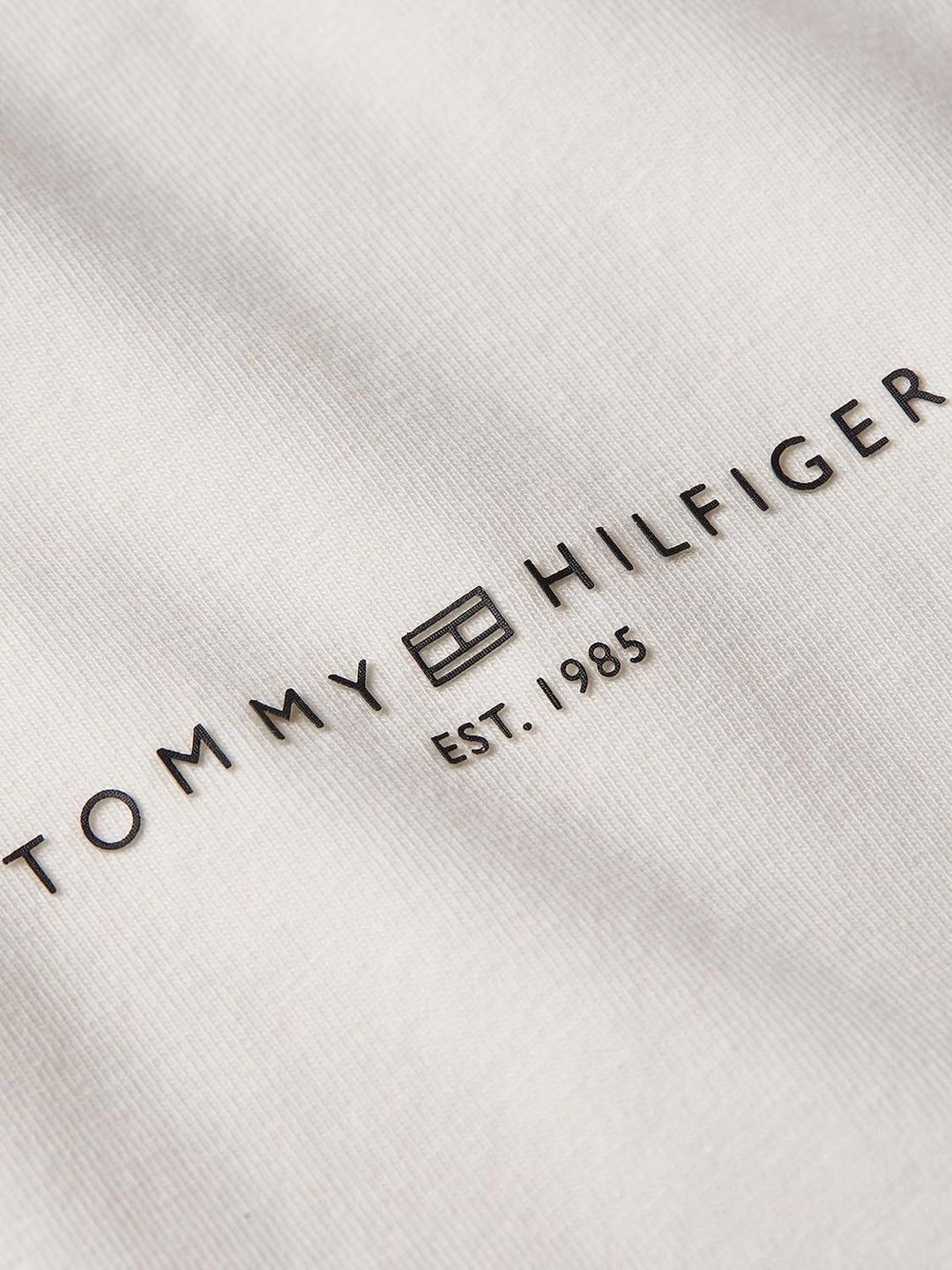 Tommy Hilfiger Damen T-Shirt Kurzarm 1985 Rundhalsausschnitt S Ecru, S Ecru