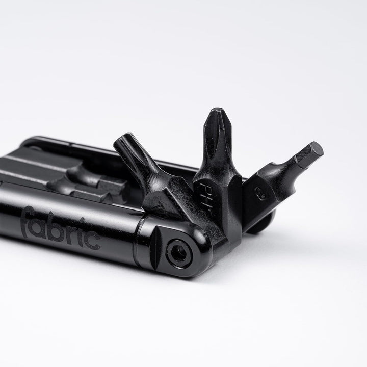Fabric 6-in-1 Mini-Multitool für Fahrräder – Kompaktes Fahrrad-Werkzeugset – Leichtes Aluminium & CN