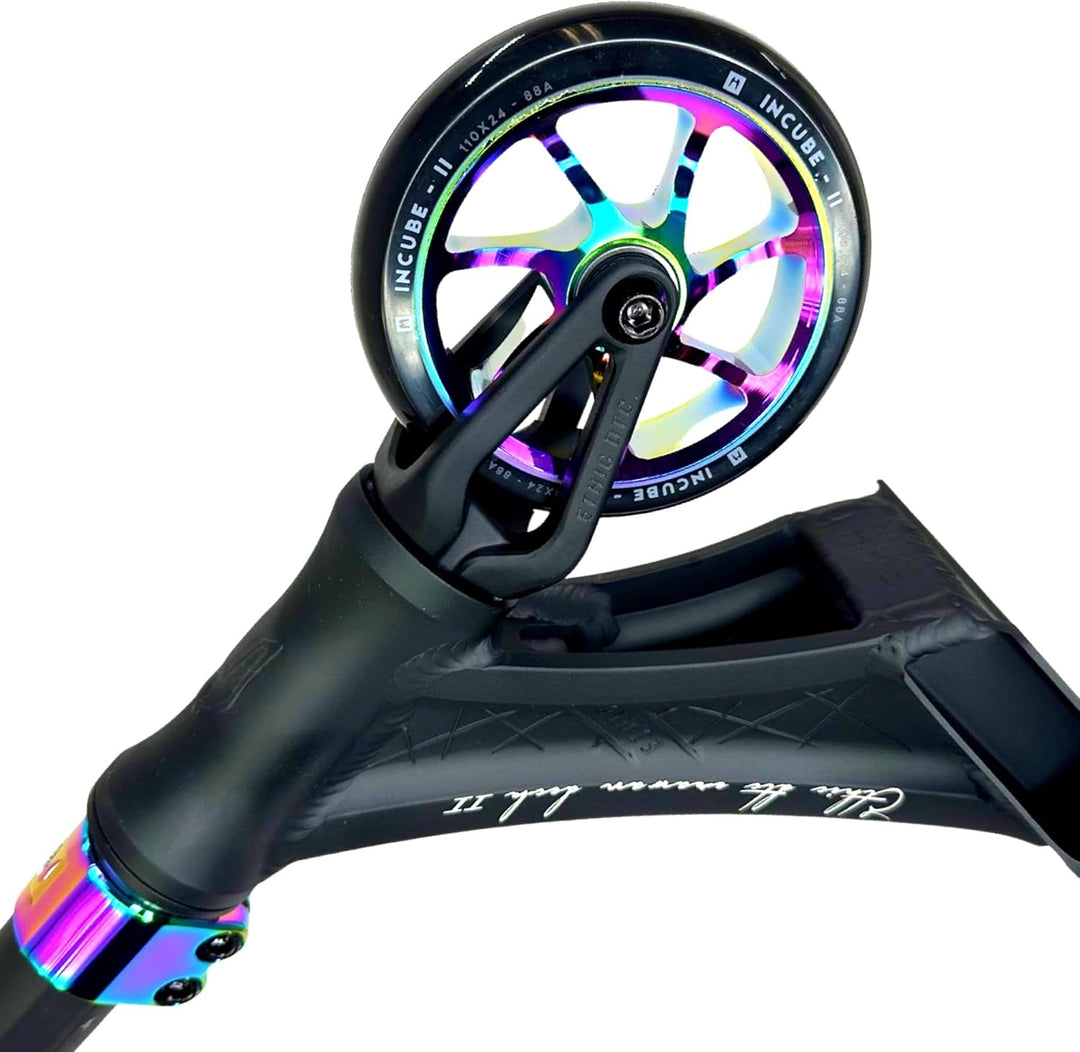Ethic Erawan Stunt-Scooter komplett H=85cm + Fantic26 Sticker Schwarz / Rainbow Neochrome, Schwarz /
