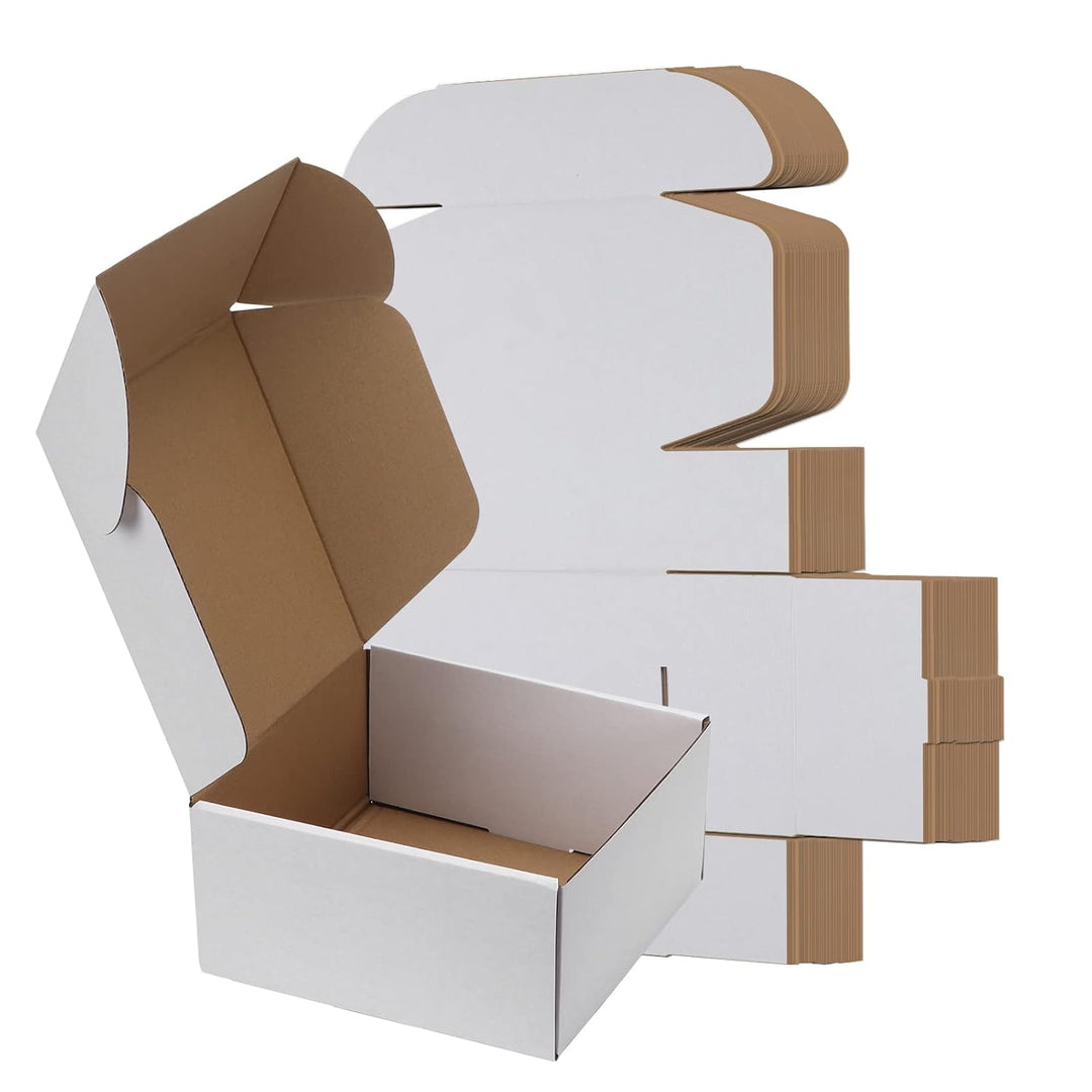 RLAVBL 25 Stück weisse Versandkartons mit den Massen 20,4 x 20,4 x 10,2 cm für den Versand von Gegen