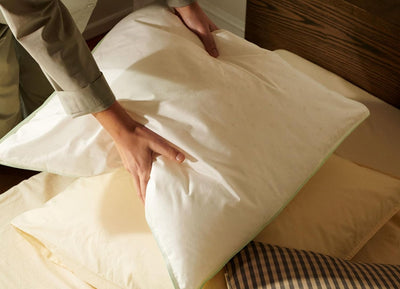 FOSSFLAKES Nordic Sleep by Kissen Mittel Hoch - Komfortkissen für Seitenschläferkissen, Nackenstützk